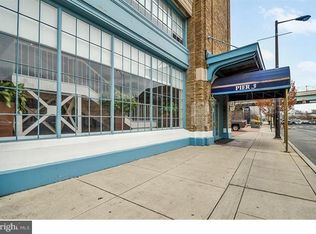 3 N Christopher Columbus Blvd APT 246, Philadelphia, PA 19106