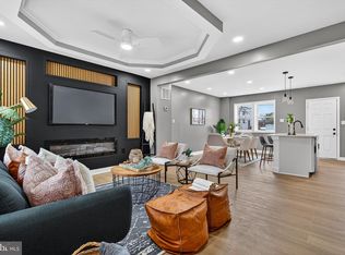 2657 Park Heights Ter, Baltimore, MD