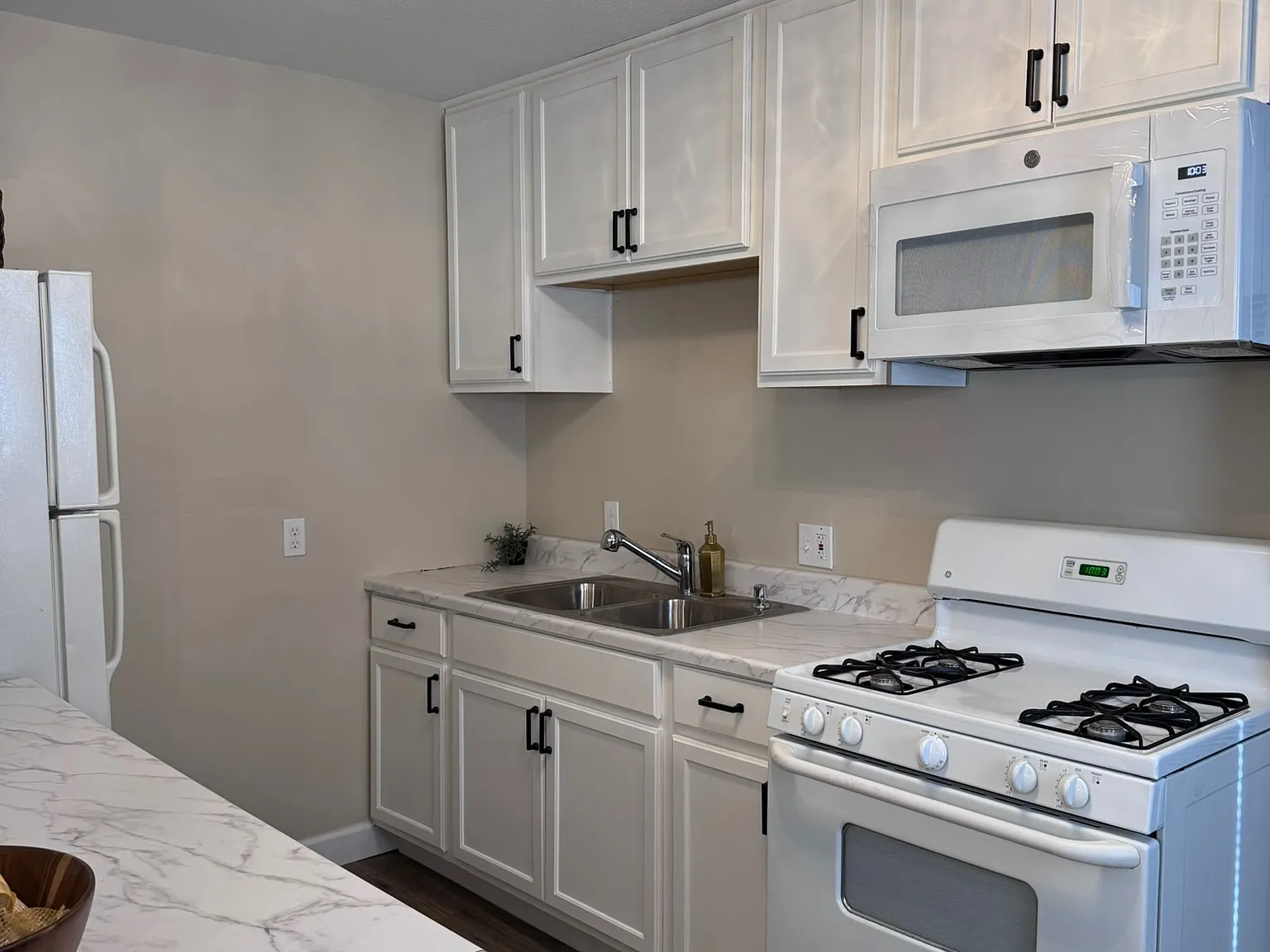 1 bed, 616 sqft, $1,000 — Photo 4