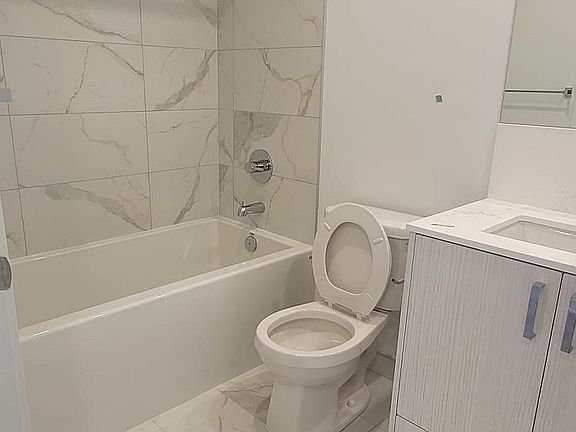 2nd image of 1787 Saint Clair Ave W #706
