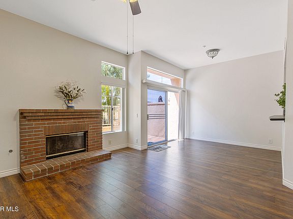 4th image of 620 Ivywood Ln Unit E