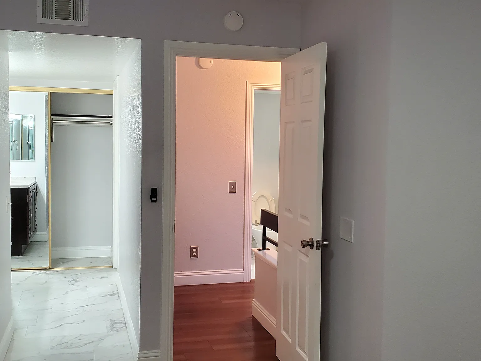 3 bed, 1400 sqft, $2,800 — Photo 4