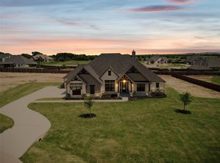 851 White Wing Ct, Waxahachie, TX 75167