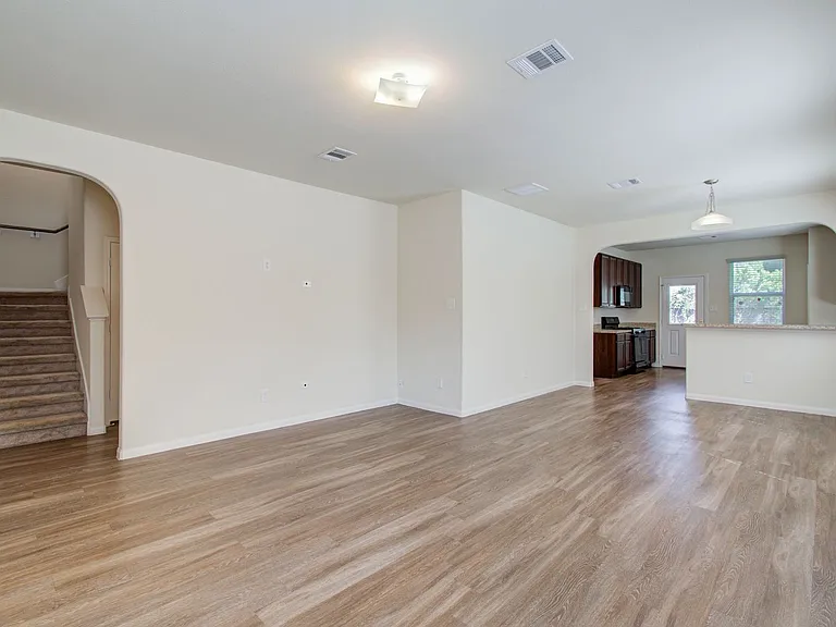 10410 Solitude Way — Photo 7