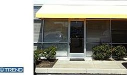 3rd image of 833 Lincoln Ave