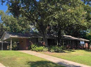 7108 Kingwood Rd, Little Rock, AR 72207