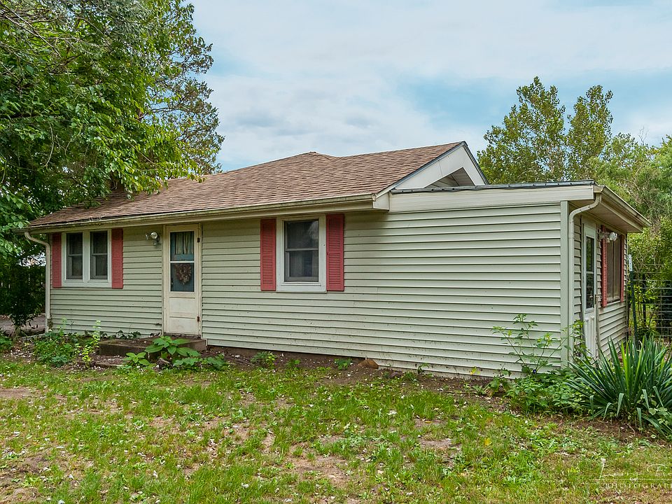1st image of 46 Gastville St
