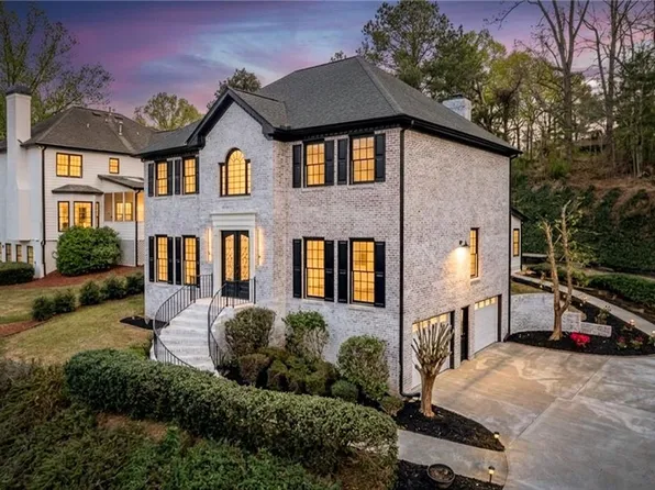 835 Kings Arms Way, Johns Creek, GA 30022