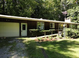 1020 Pulaski Mercer Rd, Mercer, PA 16137