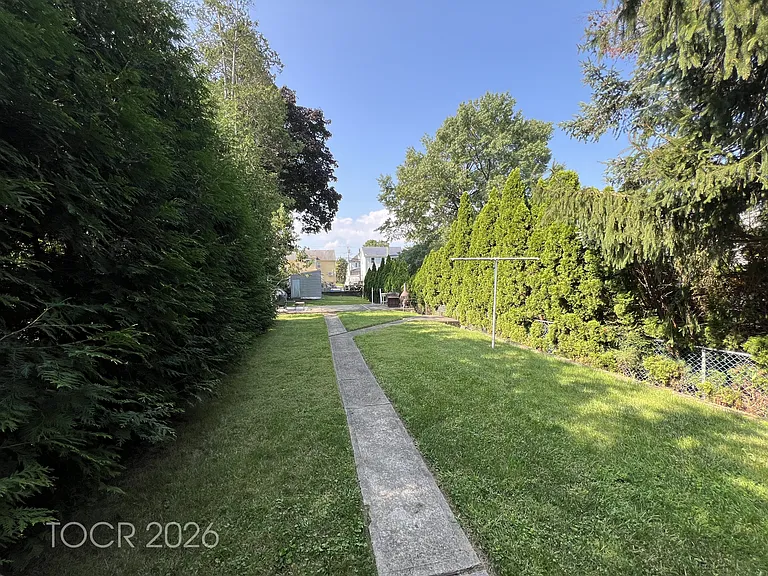68 Liberty St #1 — Photo 26