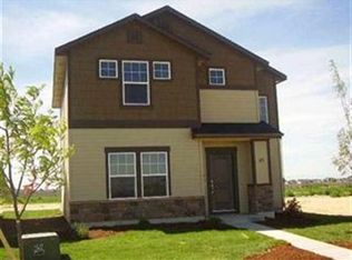 121 W Lava Falls Dr, Meridian, ID 83646