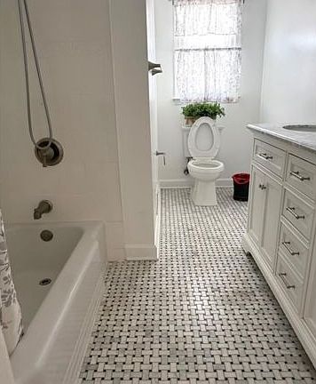 2nd image of 39 Thomas St Fl 2nd