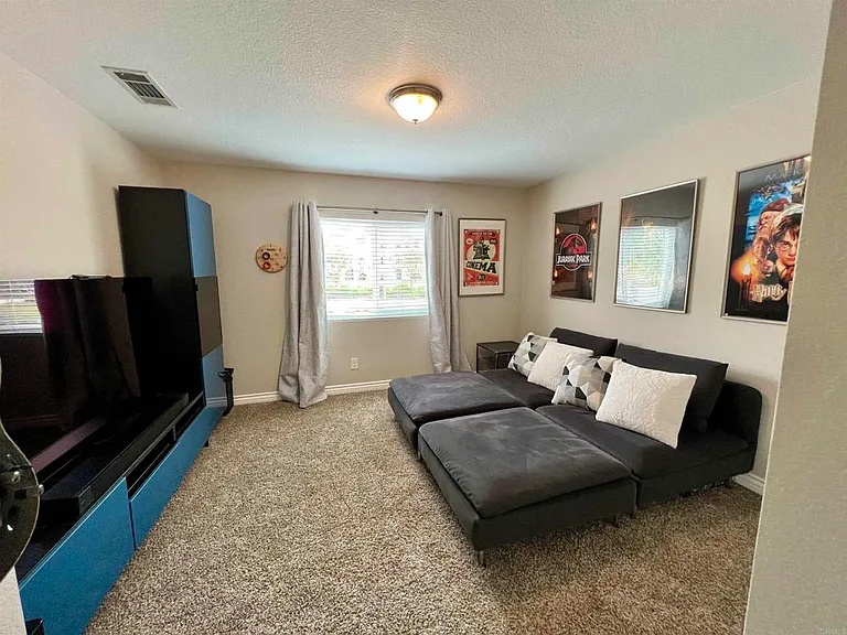 532 Dakota Way — Photo 11