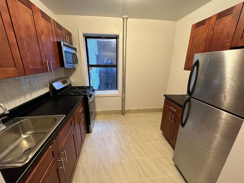 1st image of 260 Valentine Ln APT 4D