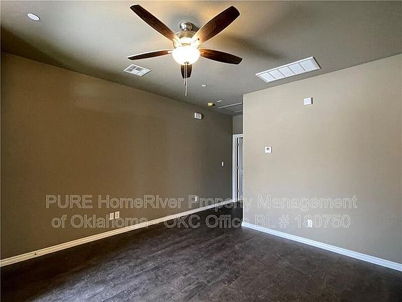 2nd image of 1002 SW 91st St