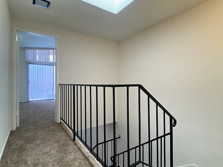 13504 Moorpark St #2 — Photo 2