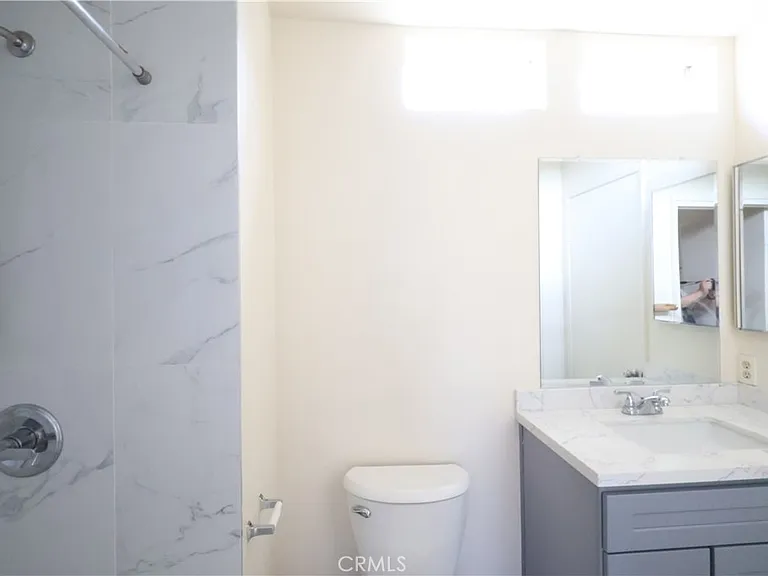 4904 Ithaca Ave #5 — Photo 11