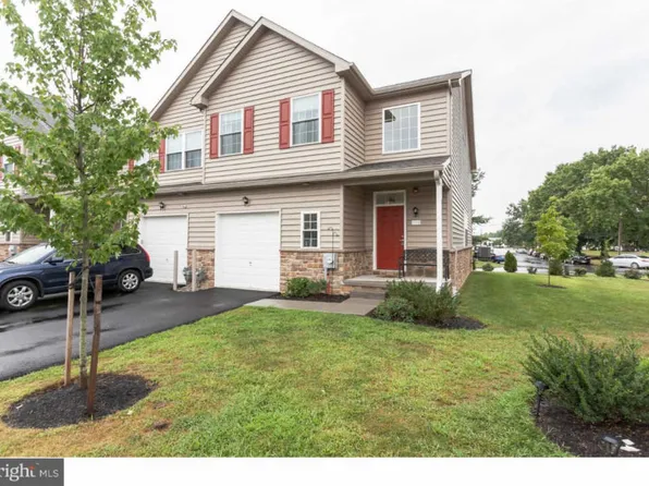 122 Nicoles Way, Morrisville, PA 19067