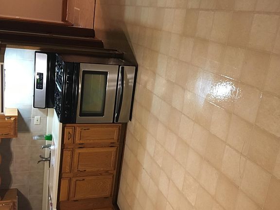 Spacious kitchen.