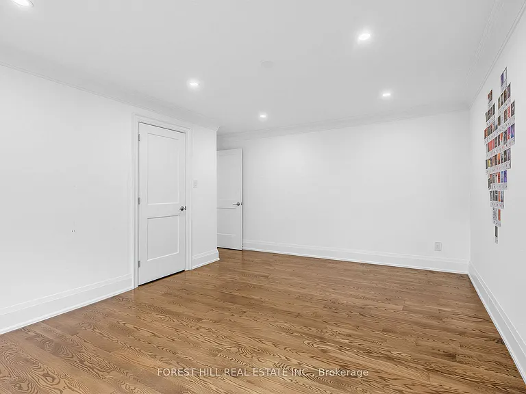 33 Warlock Cres — Photo 23