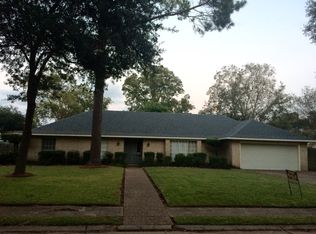 707 Ridgewood Blvd, Alexandria, LA 71303