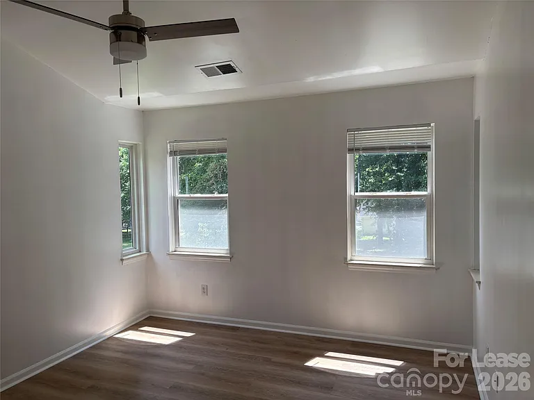 9419 Oren Thompson Rd — Photo 23