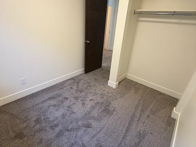 715 N 1060 W — Photo 9
