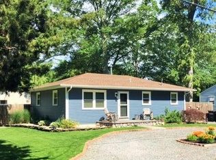 142 Red Bank Ave, Bayville, NJ 08721