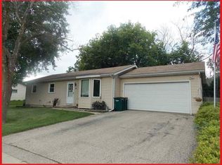 1204 W Cramer St, Fort Atkinson, WI 53538