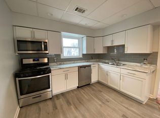 3333 N Troy St #2, Chicago, IL 60618