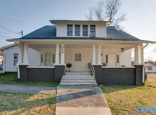 310 Rock St SE, Hartselle, AL 35640