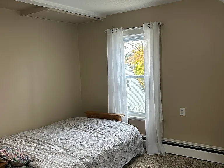 1191 Clague Rd — Photo 4