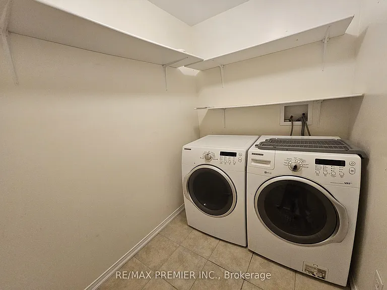 745 Farmstead Dr #12 — Photo 17