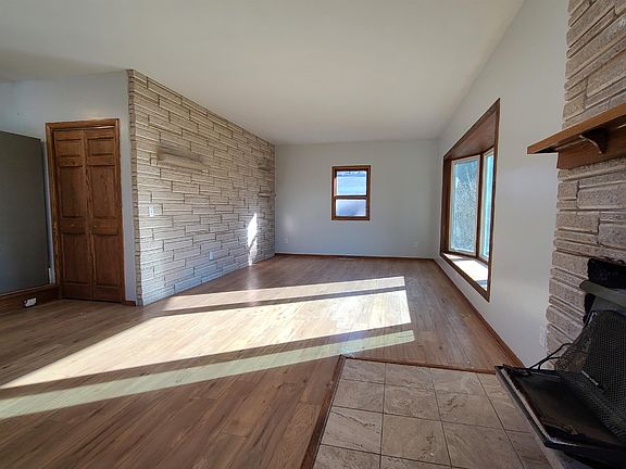 3rd image of W5690 Island Dr