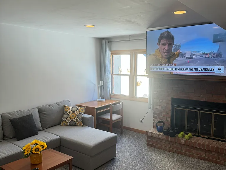 7S485 Lynn Dr — Photo 36
