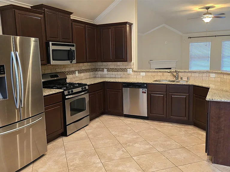 24114 McKinzie Ridge Dr — Photo 6