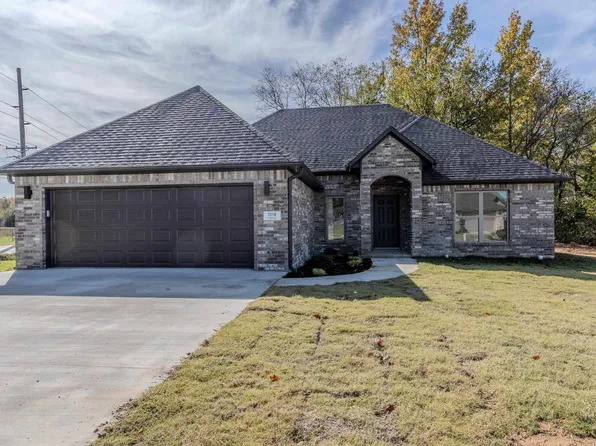 1018 S 59th St, Paragould, AR 72450