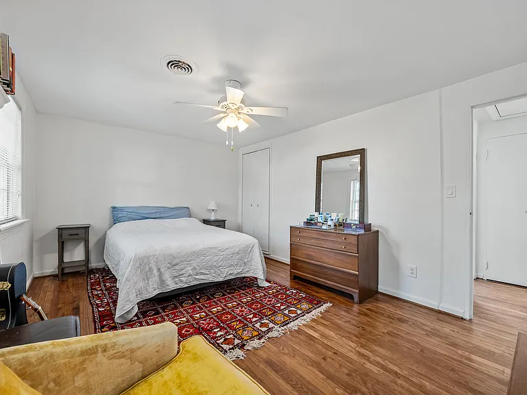 1030 Nichols Dr — Photo 17