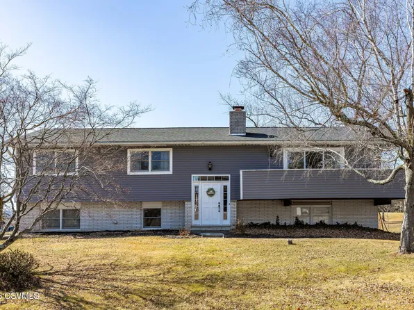 105 Heather Hills Dr, Danville, PA 17821