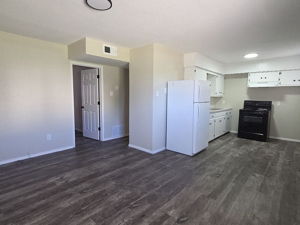 Open concept living area and kitchen