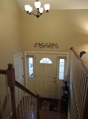 3rd image of 82 Jones Rd