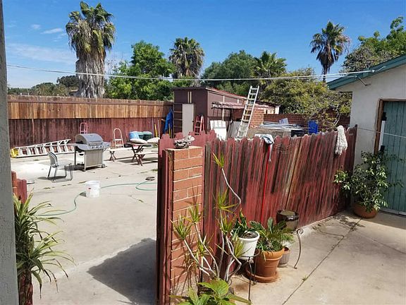 3rd image of 359 Guava Ave