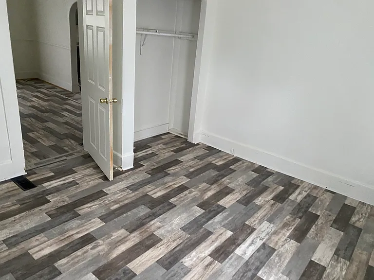 538 N Goodlet Ave — Photo 9