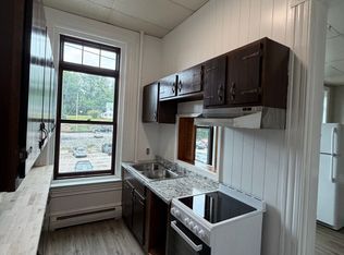 293 Main St, Tilton, NH 03276