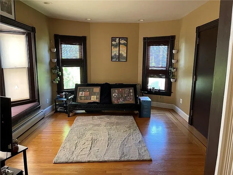 39 Beacon St #1 — Photo 2