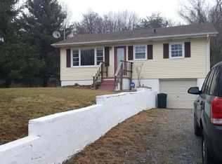 250 Brandonwood Dr, Johnson City, TN 37604