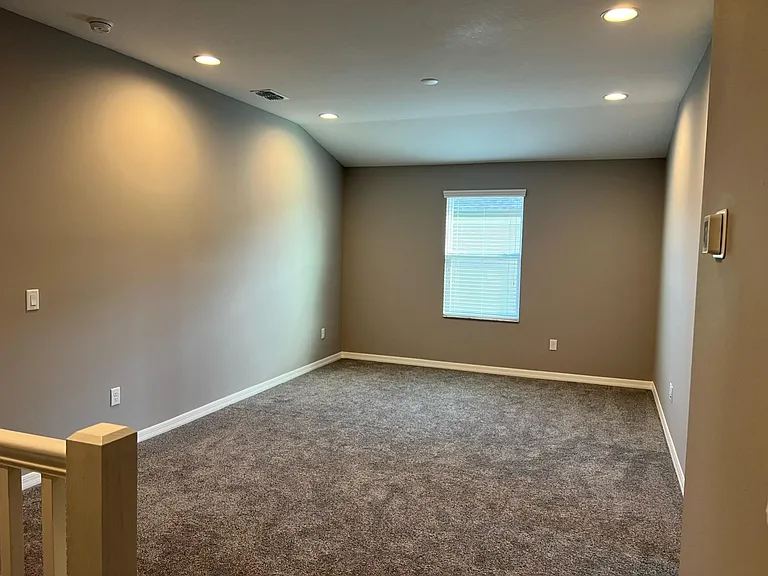 2519 Stapleford Pl — Photo 17