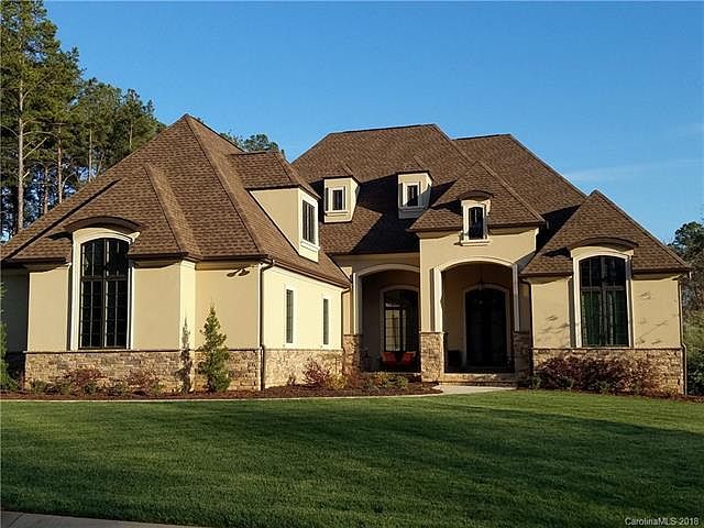 1st image of 3209 Ashwood Park Dr