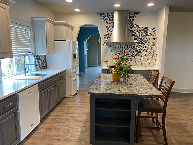6616 Parkshadow Ct NE — Photo 6