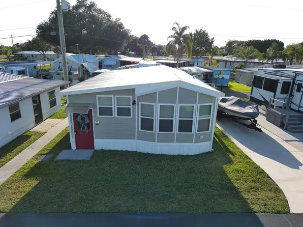 1339 Old Lakeport Road NW #14, Moore Haven, FL 33471